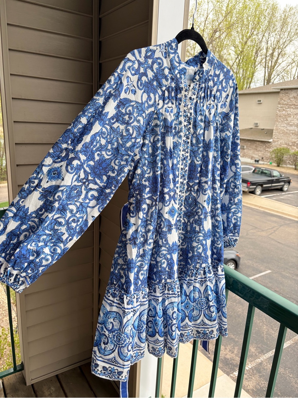 ππ«Antonio Melani Brynn BlueWhite Floral Mini Dress Belted Cotton Boho Chic Size4 - Picture 5 of 17